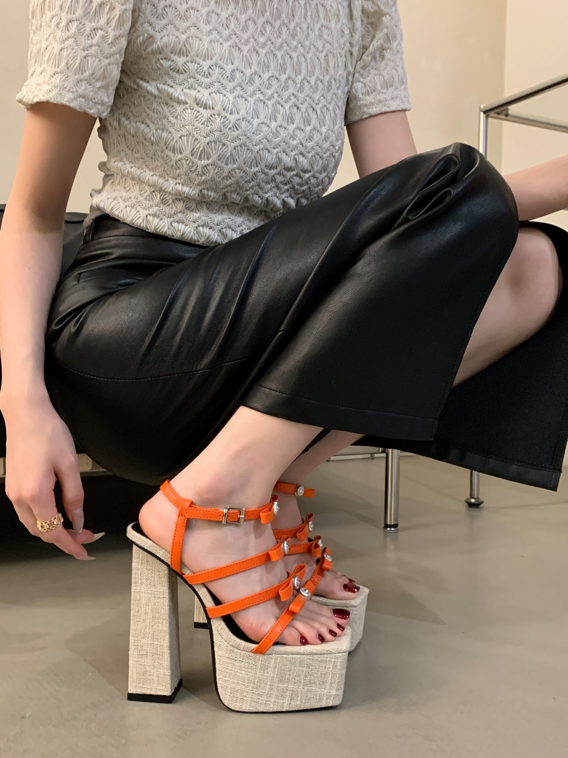 Fashion Runway Women's Shoes 2025 Spring Summer New Butterfly Knot Decor Chunky High Heel Platform Sandals 35-40 - Image 2